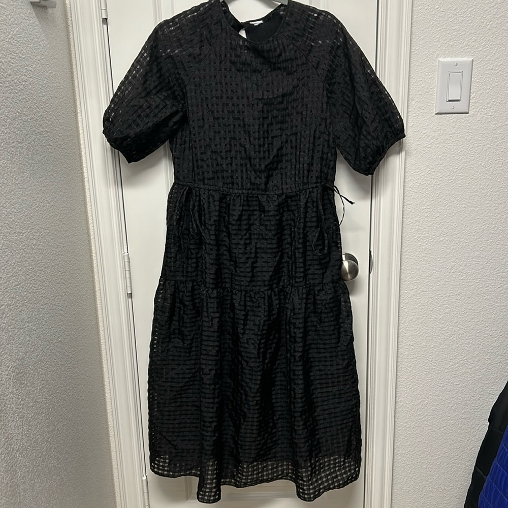 Size small black grid dress
